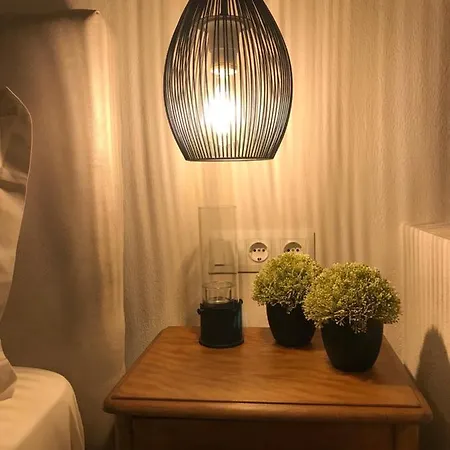 Terra Homes-marigold Case de vacanță
