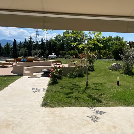 Terra Homes-marigold Case de vacanță *